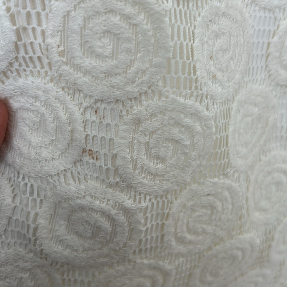 PHOEBE COUTURE LACE DRESS - Picture 12 of 14